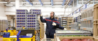 Un collaborateur de la logistique Un collaborateur de la logistique
